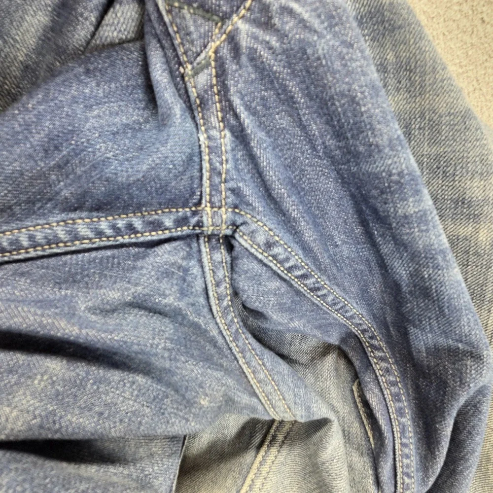 Diesel Jeans Mens 32x30 Blue Larkee Regular Straight Button Fly Distressed 008XR